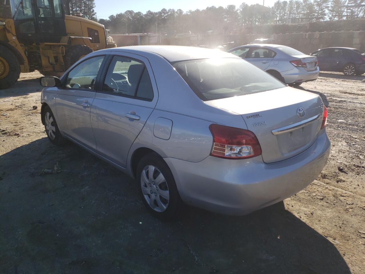 Photo 3 from auction – 2010 TOYOTA YARIS with VIN JTDBT4K30A1374098