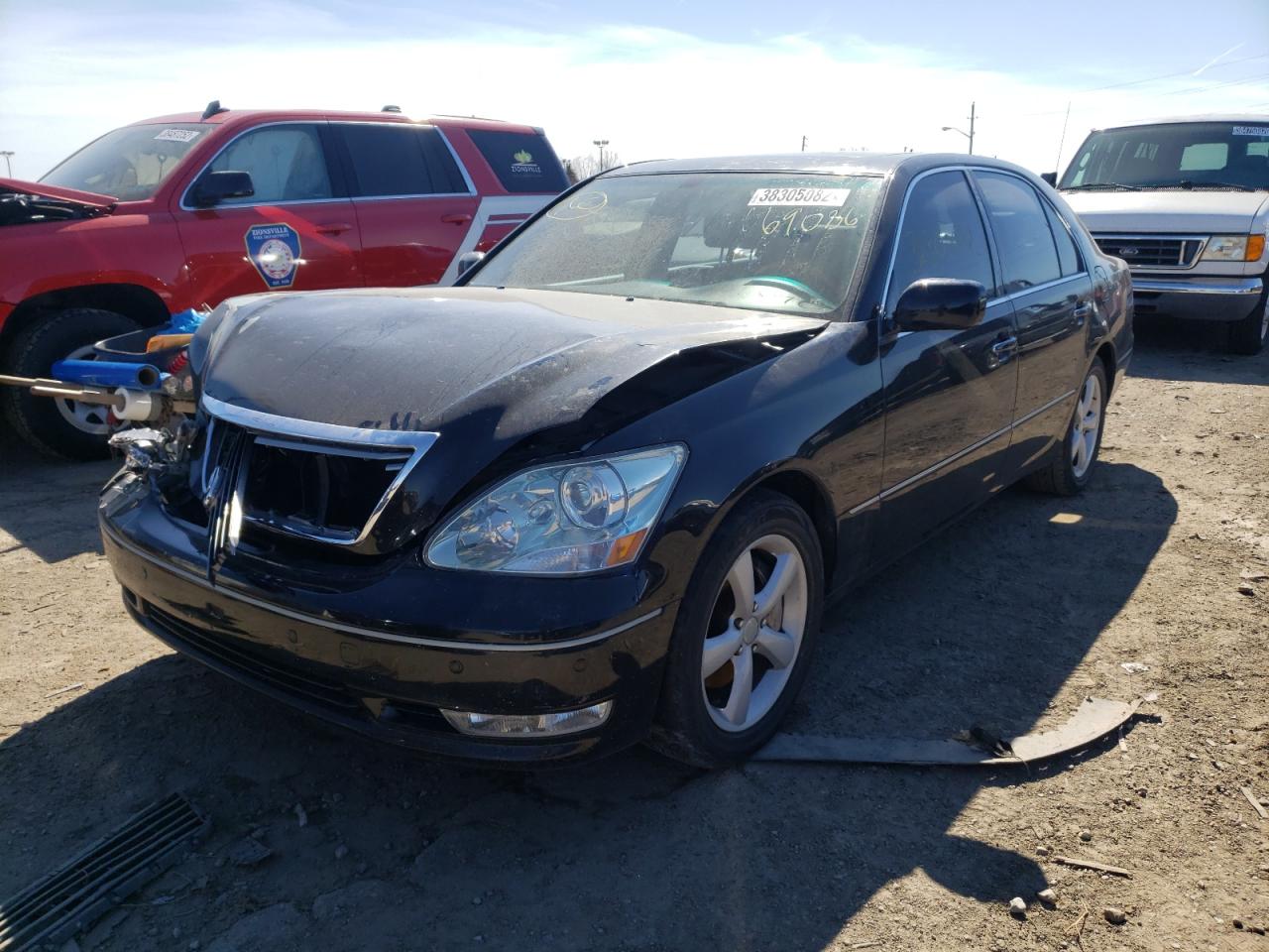 Photo 2 from auction – 2004 LEXUS LS 430 with VIN JTHBN36F740169086
