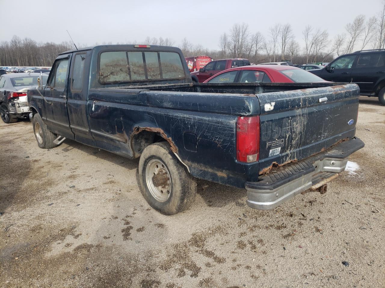 Photo 3 from auction – 1997 FORD F250 with VIN 1FTHX25F3VEB72623