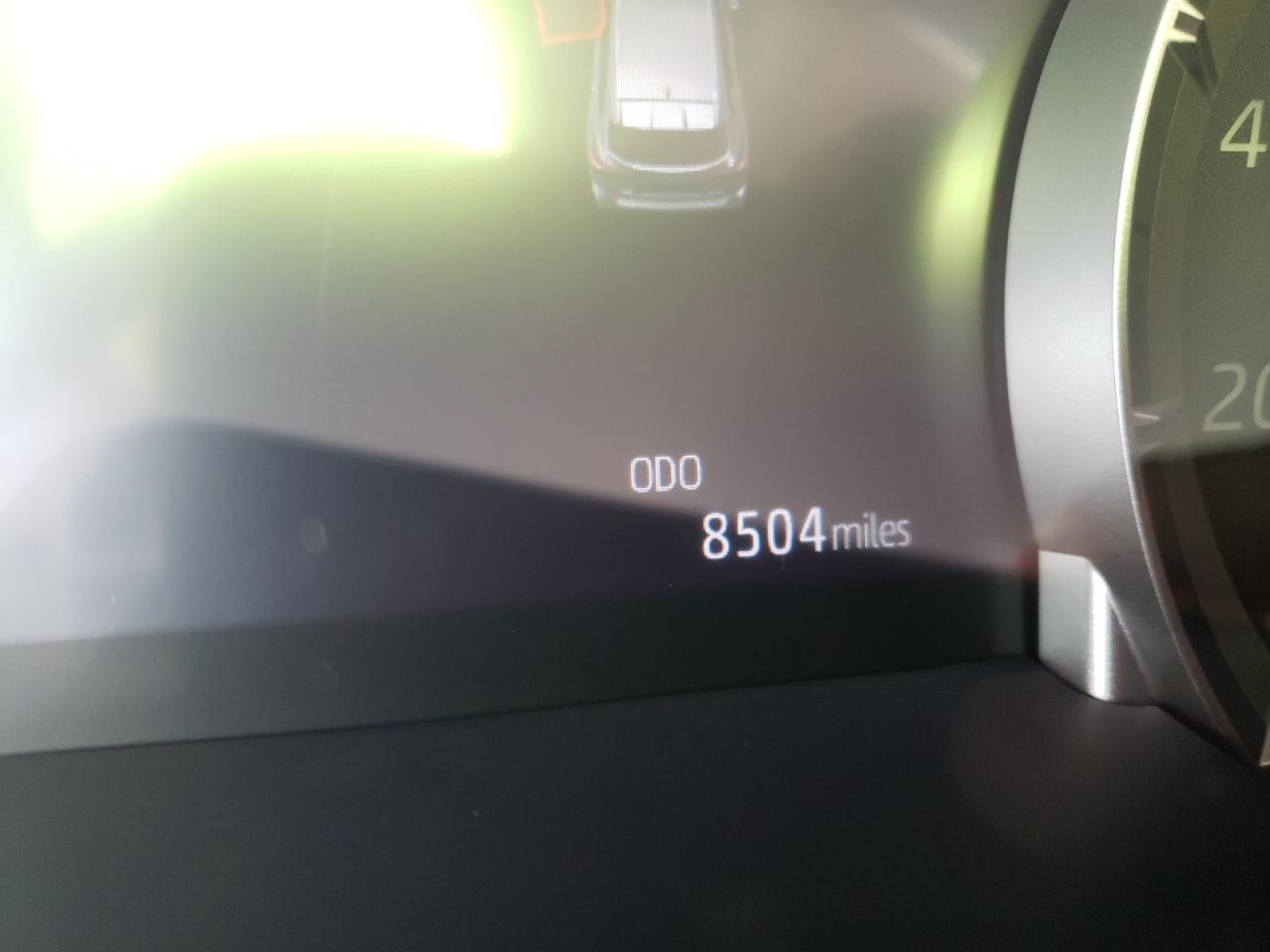 Photo 8 from auction – 2021 TOYOTA HIGHLANDER with VIN 5TDGZRBH2MS148651