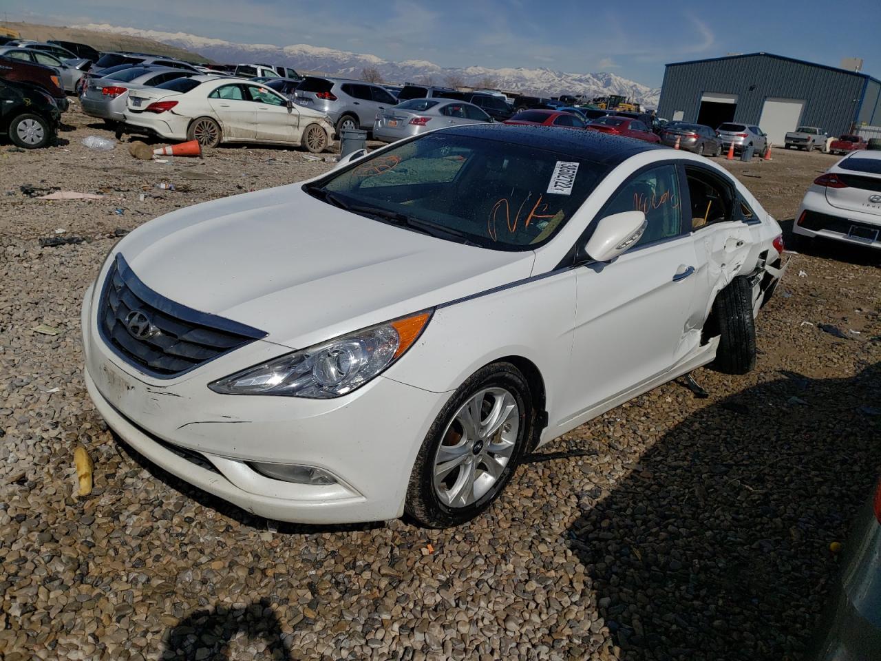 Photo 2 from auction – 2012 HYUNDAI SONATA SE with VIN 5NPEC4AC7CH383777