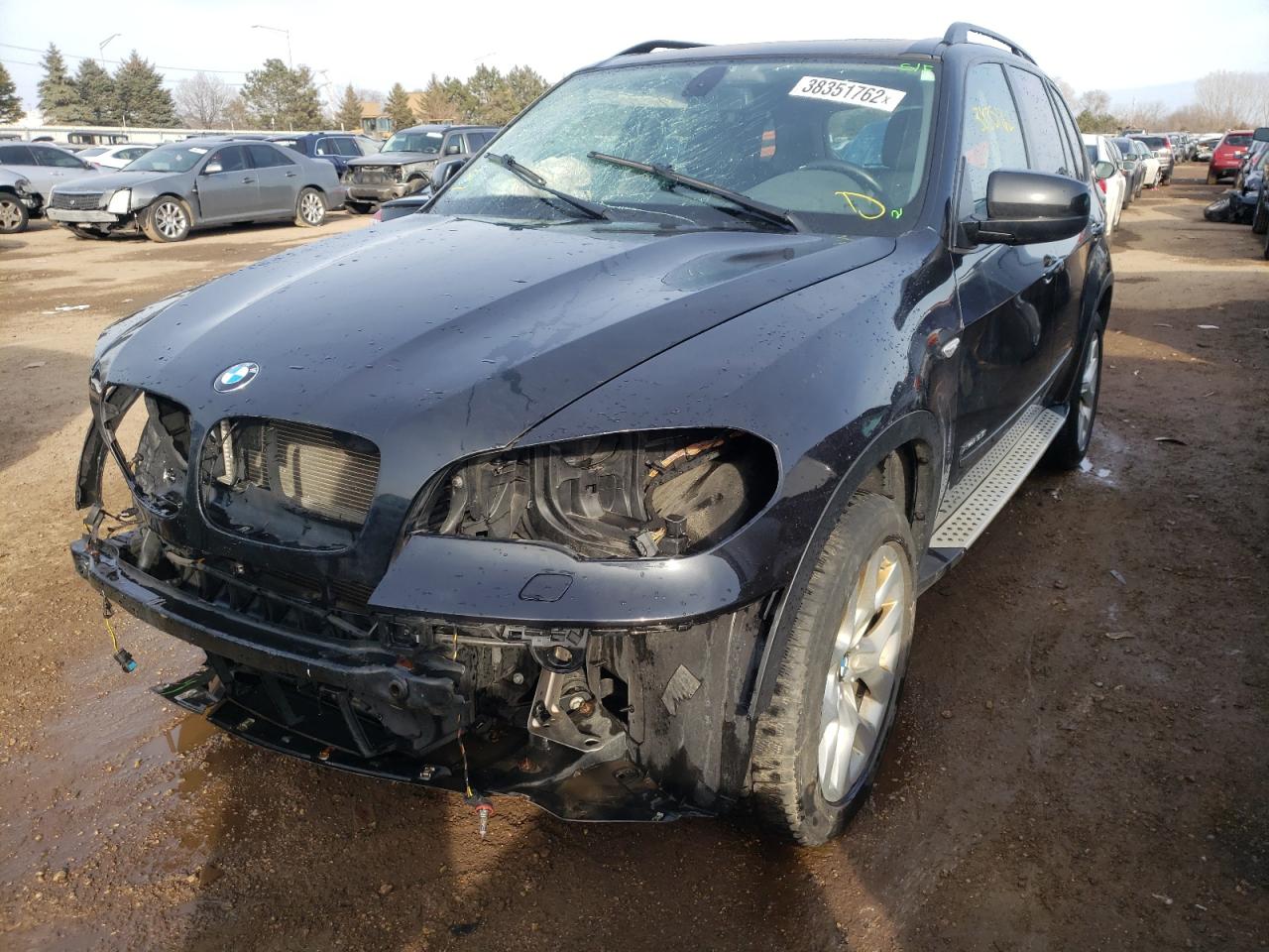 Photo 2 from auction – 2012 BMW X5 XDRIVE3 with VIN 5UXZV4C54CL745634