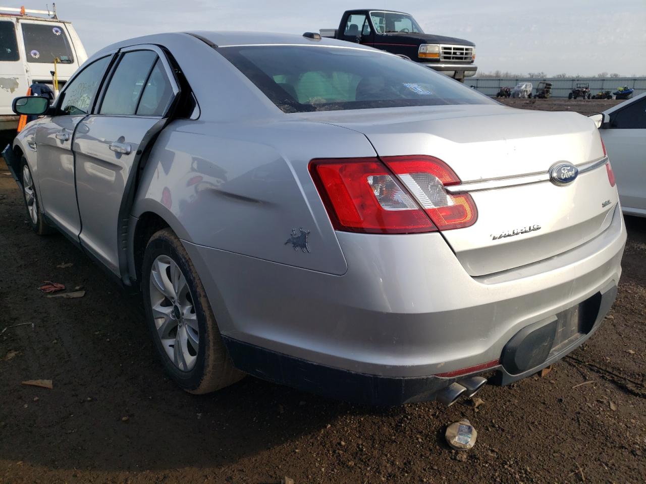 Photo 3 from auction – 2012 FORD TAURUS SEL with VIN 1FAHP2EW2CG137997