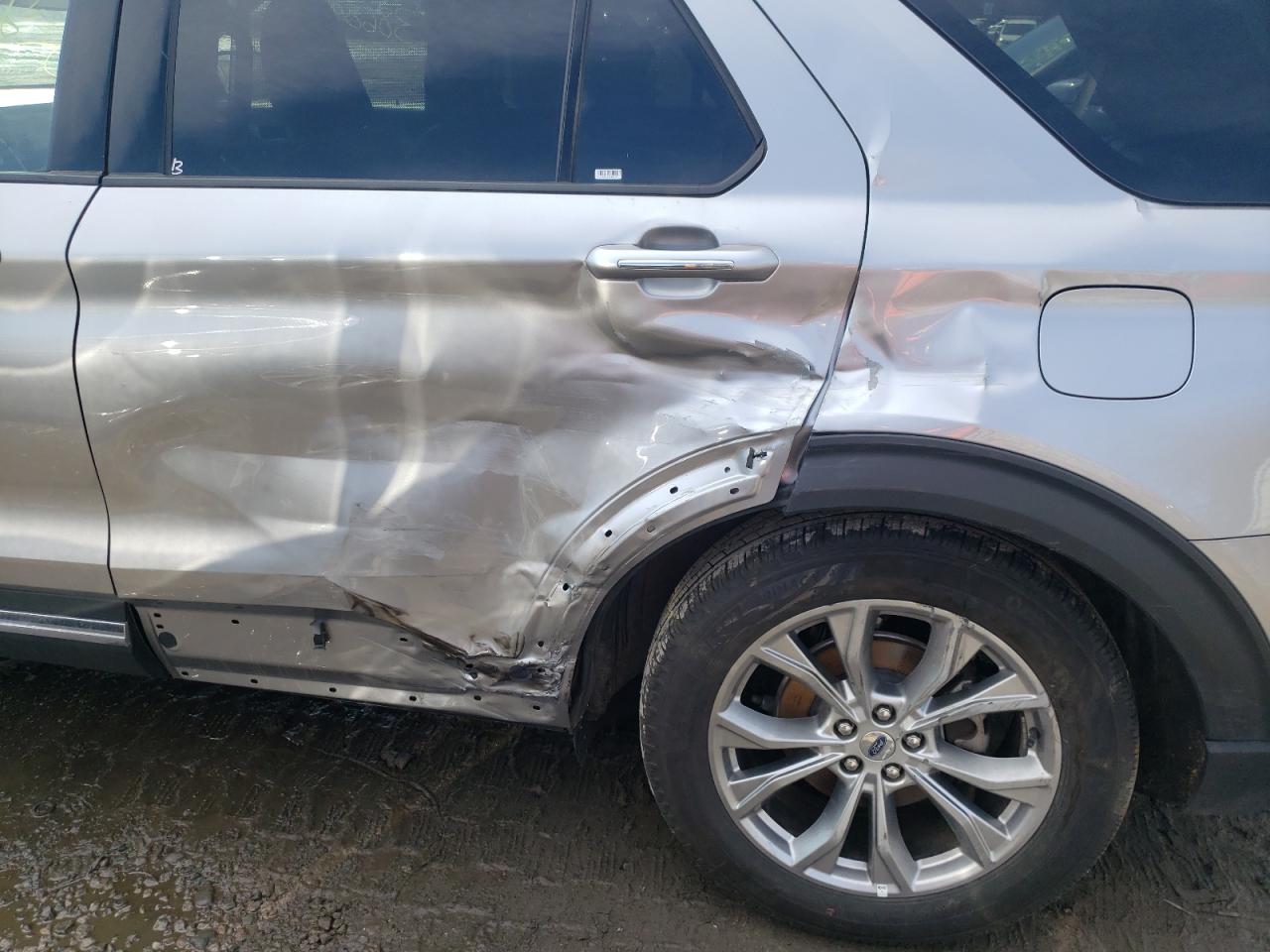 Photo 9 from auction – 2021 FORD EXPLORER L with VIN 1FMSK8FH1MGB45488