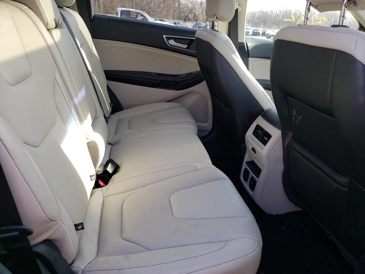 Photo 6 from auction – 2019 FORD EDGE TITAN with VIN 2FMPK4K92KBC20846