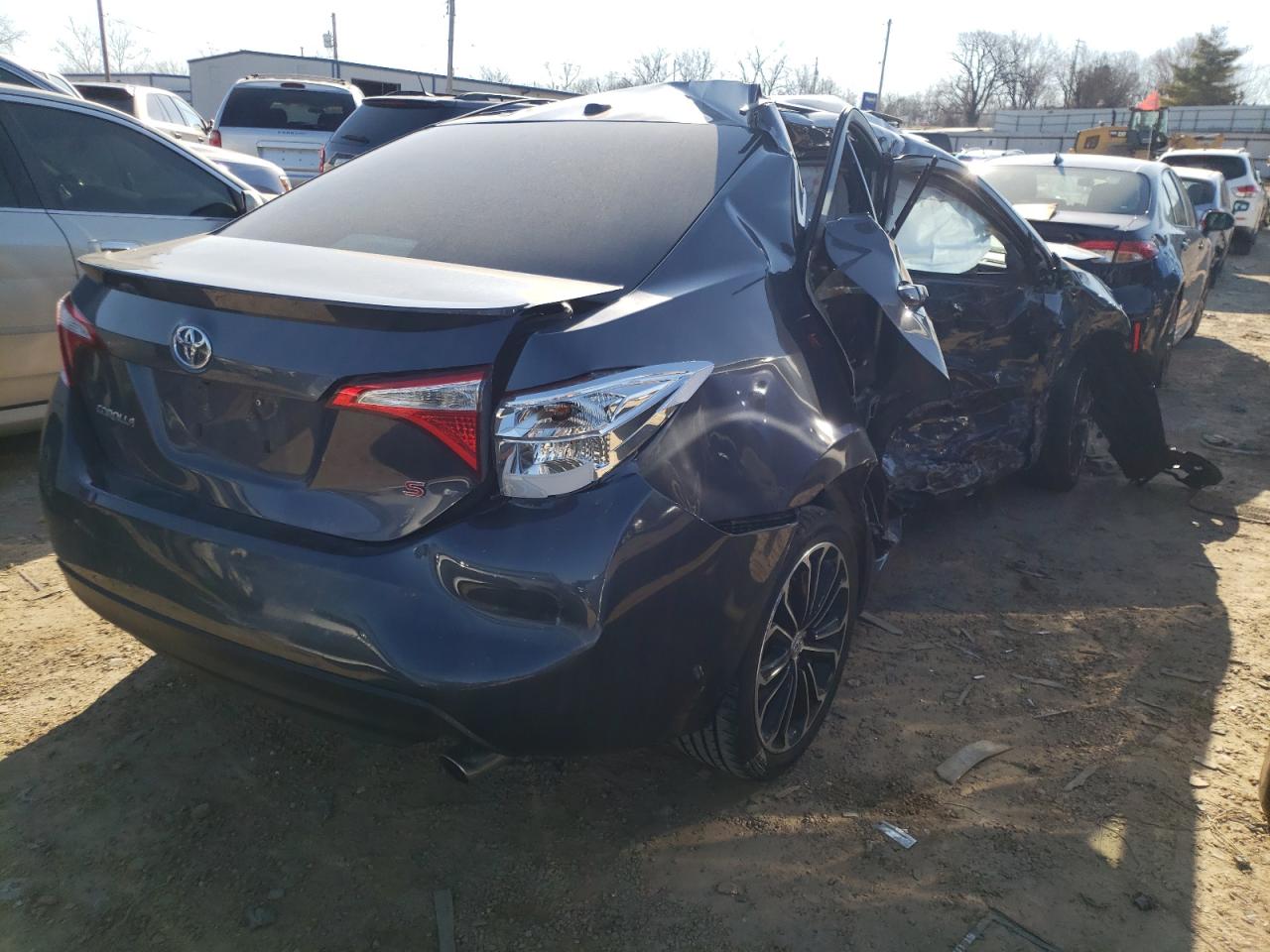 Photo 4 from auction – 2016 TOYOTA COROLLA L with VIN 5YFBURHE3GP537818