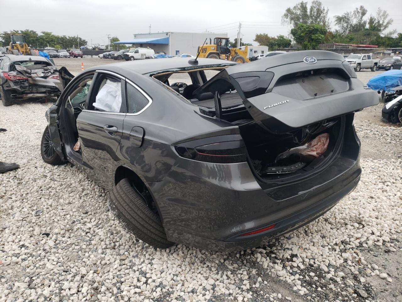 Photo 3 from auction – 2015 FORD FUSION SE with VIN 1FA6P0HD5F5105647