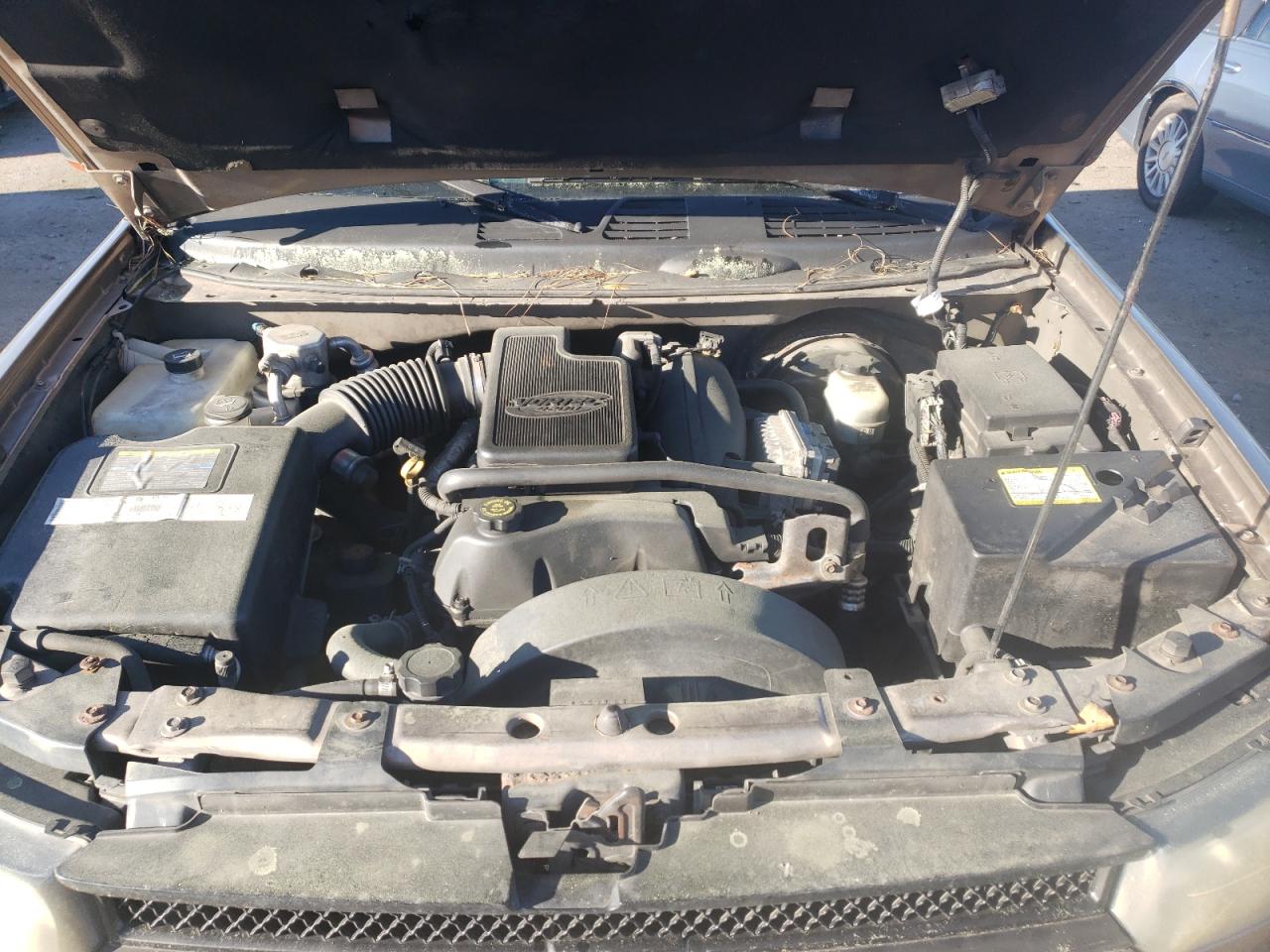 Photo 7 from auction – 2002 CHEVROLET TRAILBLAZE with VIN 1GNDT13SX22381415