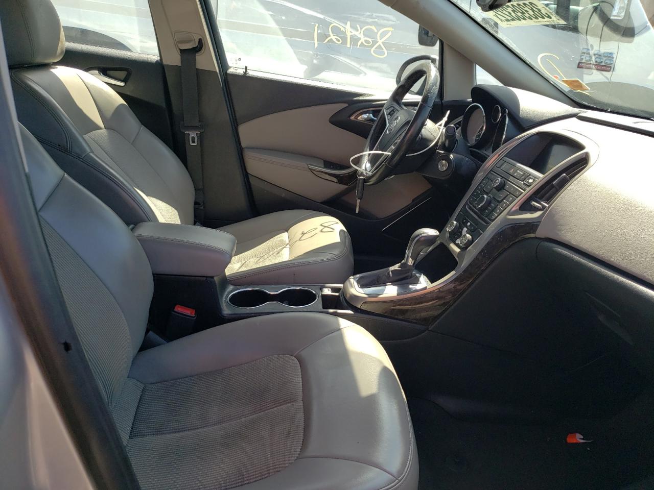 Photo 5 from auction – 2012 BUICK VERANO with VIN 1G4PP5SK8C4221134