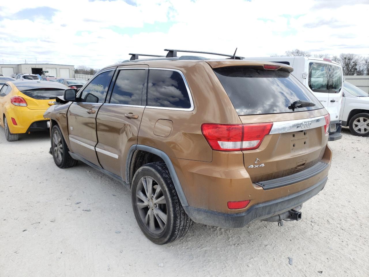 Photo 3 from auction – 2011 JEEP GRAND CHER with VIN 1J4RR4GG9BC645782