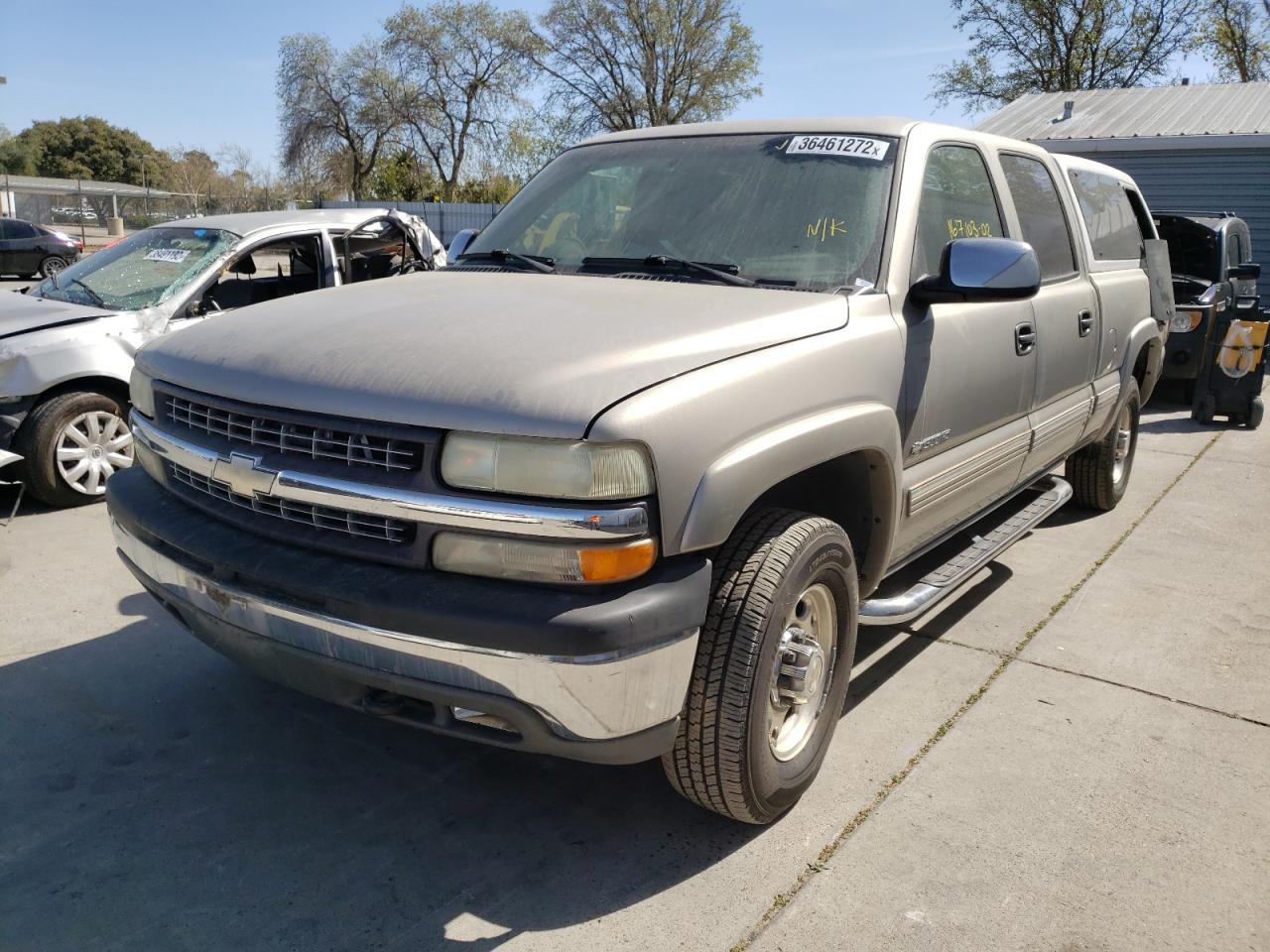 Photo 2 from auction – 2002 CHEVROLET SILVERADO with VIN 1GCGK13U22F228286