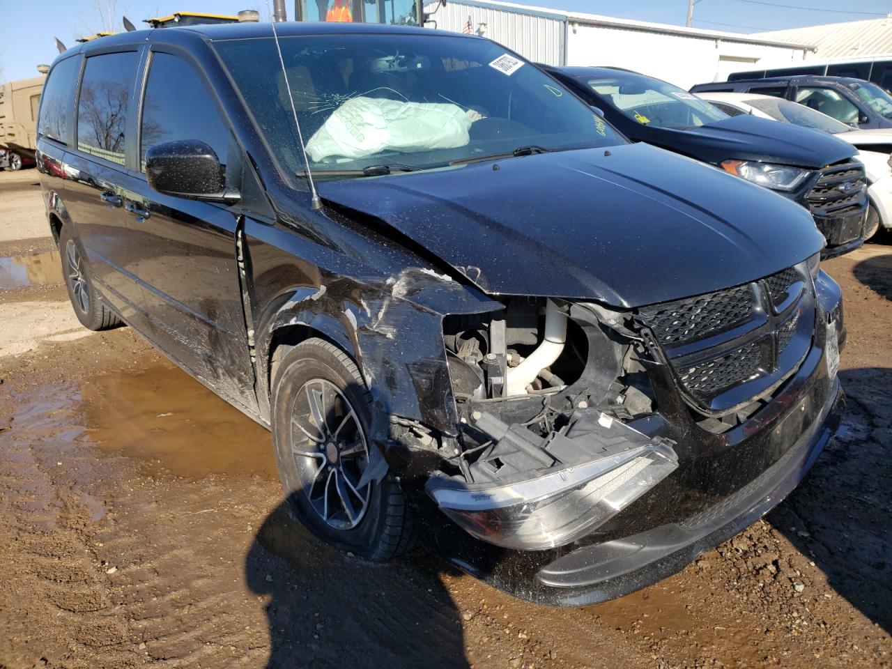 DODGE GRAND CARA 2017 with VIN 2C4RDGBG0HR601814 - Photo from auction