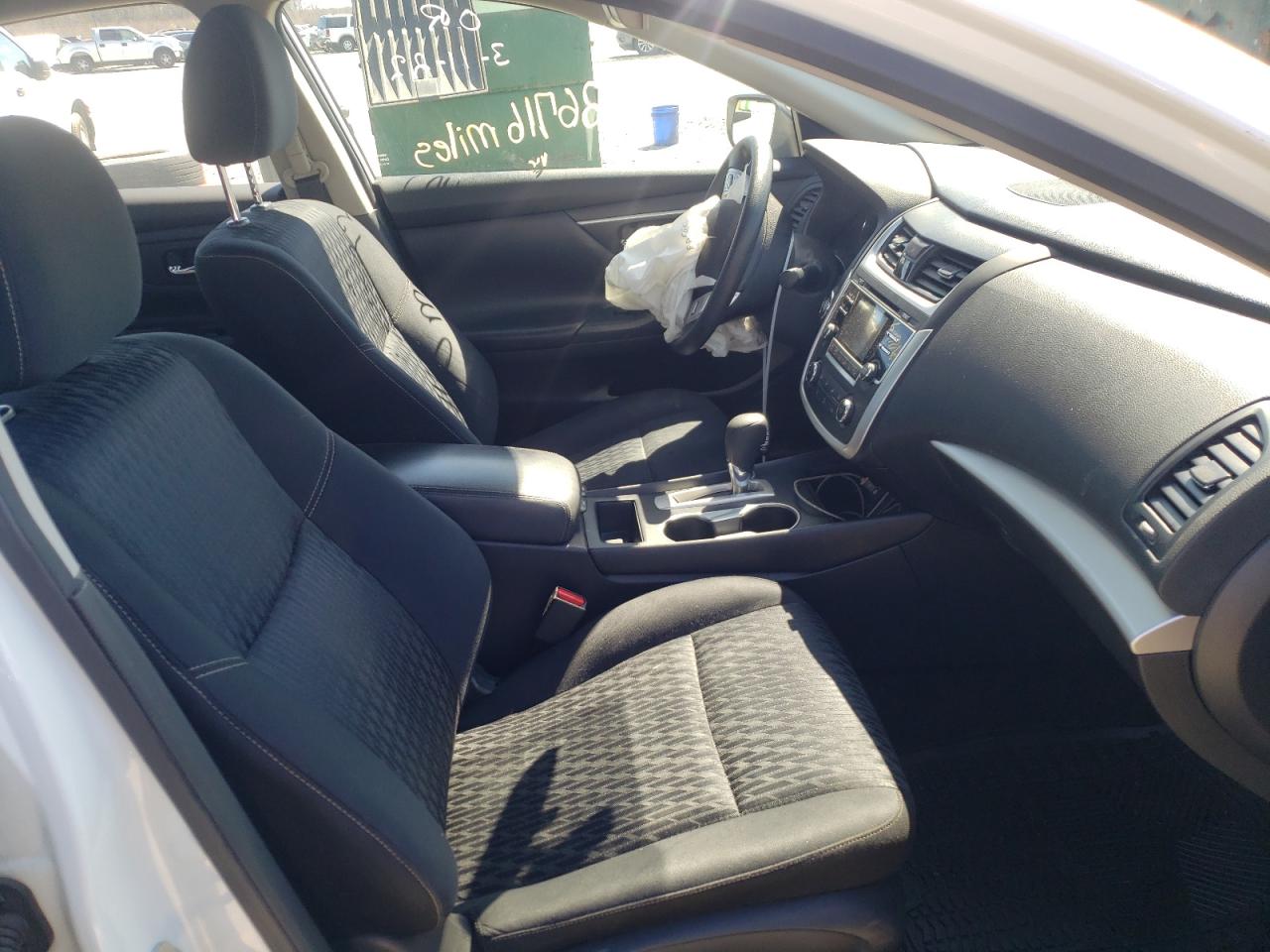 Photo 5 from auction – 2017 NISSAN ALTIMA 2.5 with VIN 1N4AL3AP4HC253511