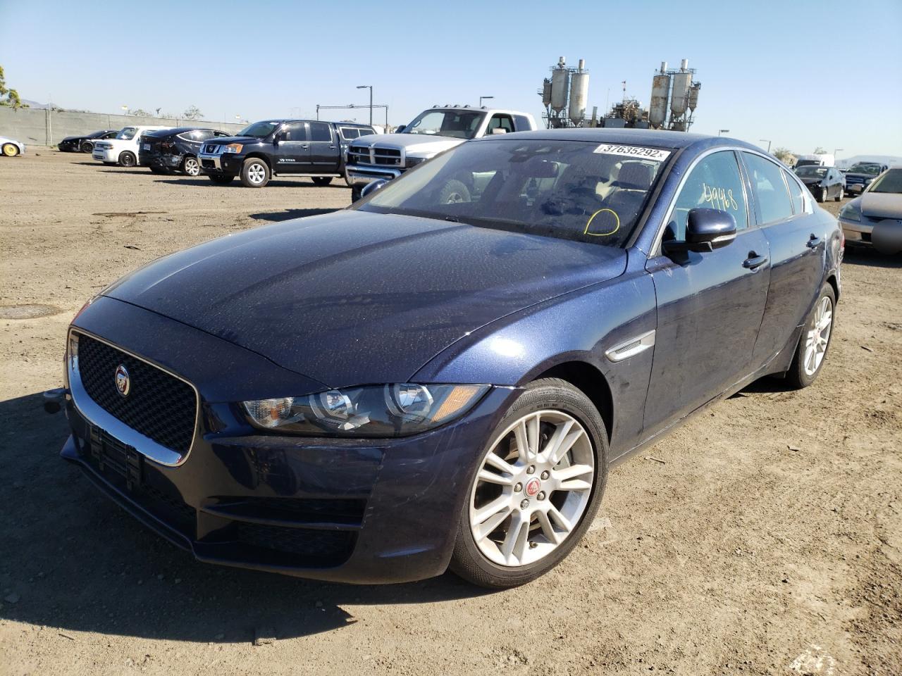 Photo 2 from auction – 2017 JAGUAR XE with VIN SAJAR4BG3HA976096
