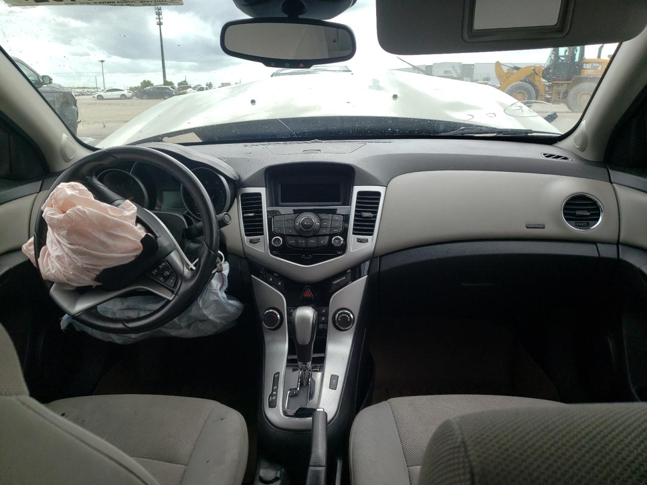Photo 9 from auction – 2014 CHEVROLET CRUZE LT with VIN 1G1PC5SB1E7208767