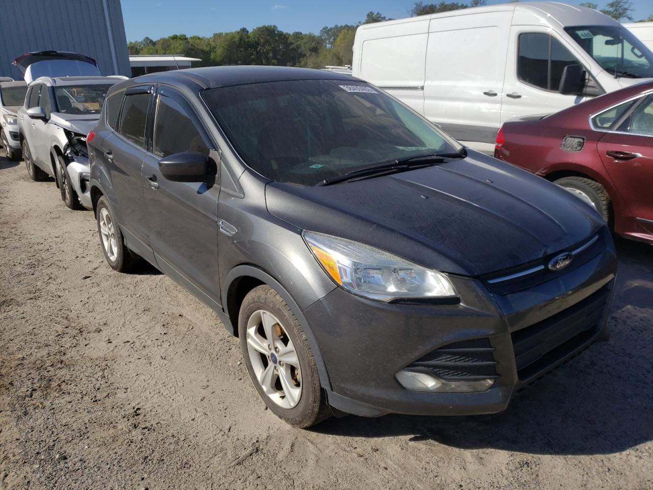 FORD ESCAPE SE 2016 with VIN 1FMCU0G73GUC74098 - Photo from auction