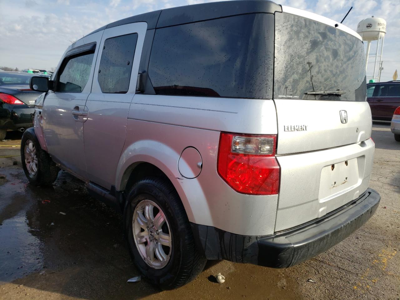 Photo 3 from auction – 2007 HONDA ELEMENT EX with VIN 5J6YH287X7L006044