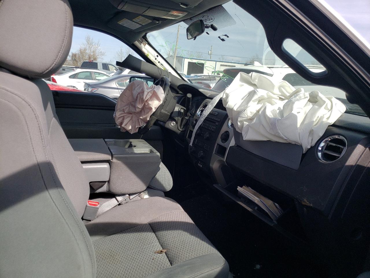 Photo 5 from auction – 2014 FORD F150 SUPER with VIN 1FTFX1ET6EFB18668