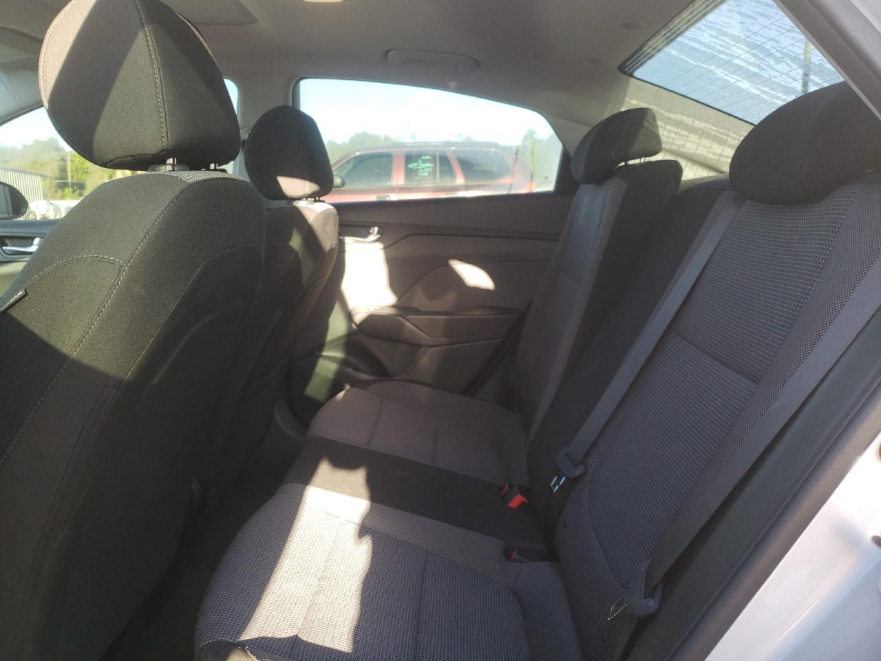 Photo 6 from auction – 2018 HYUNDAI ACCENT LIM with VIN 3KPC34A3XJE020091