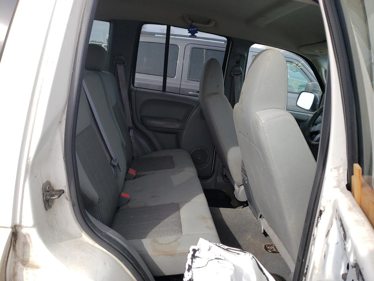 Photo 6 from auction – 2007 JEEP LIBERTY SP with VIN 1J4GL48K77W584952