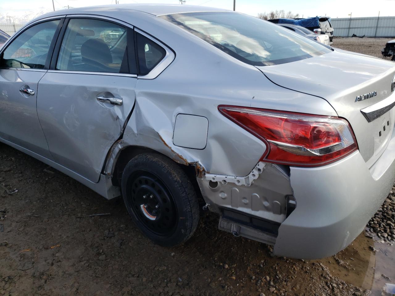 Photo 9 from auction – 2013 NISSAN ALTIMA 2.5 with VIN 1N4AL3AP0DN574038