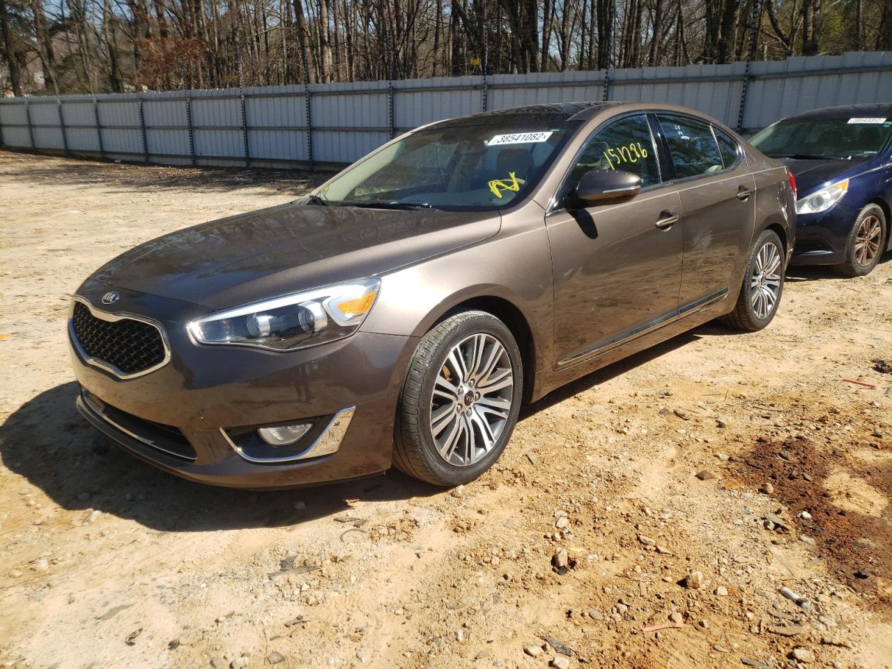Photo 2 from auction – 2014 KIA CADENZA PR with VIN KNALN4D78E5163743
