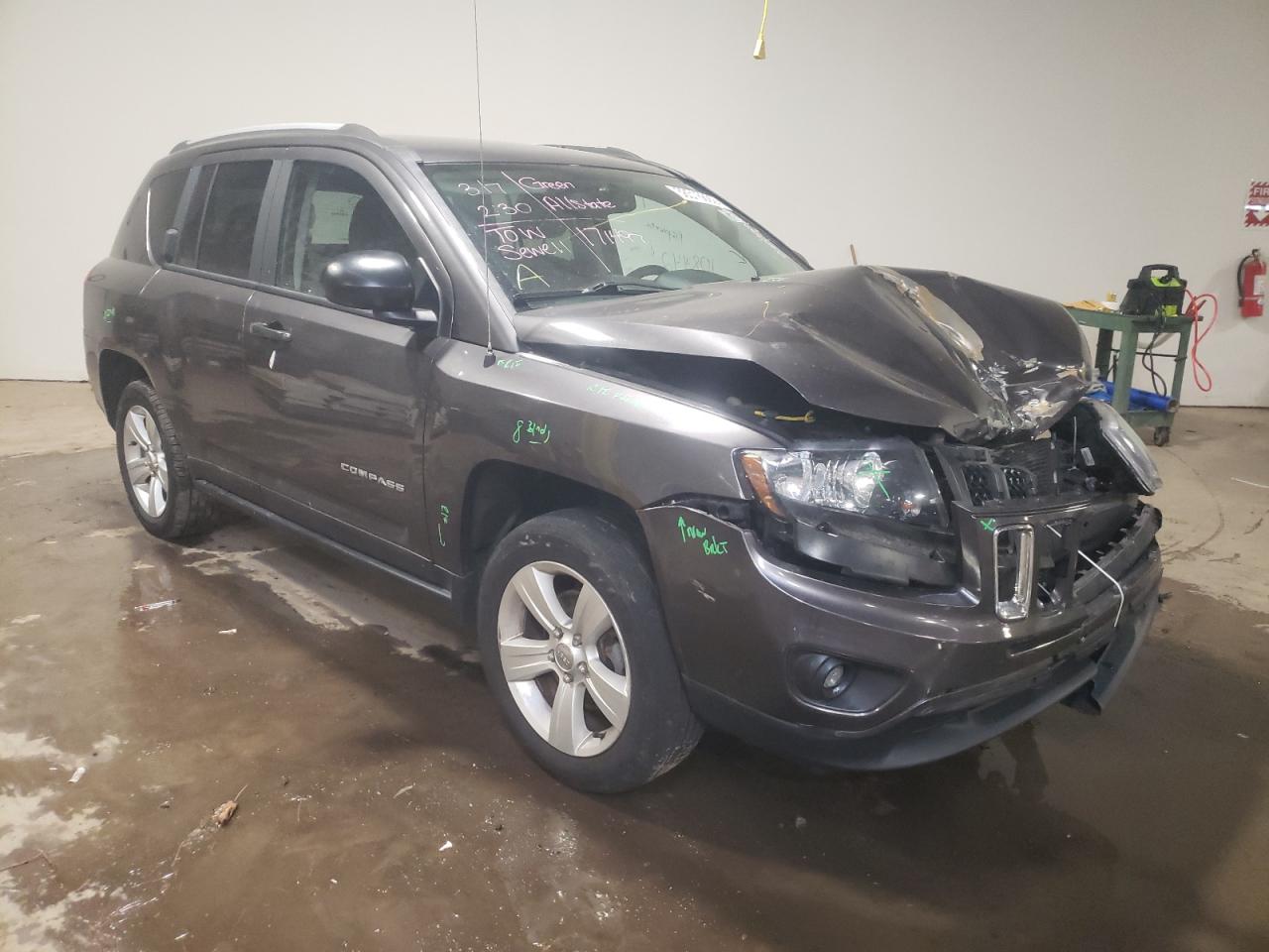JEEP COMPASS SP 2016 with VIN 1C4NJCBA4GD633825 - Photo from auction