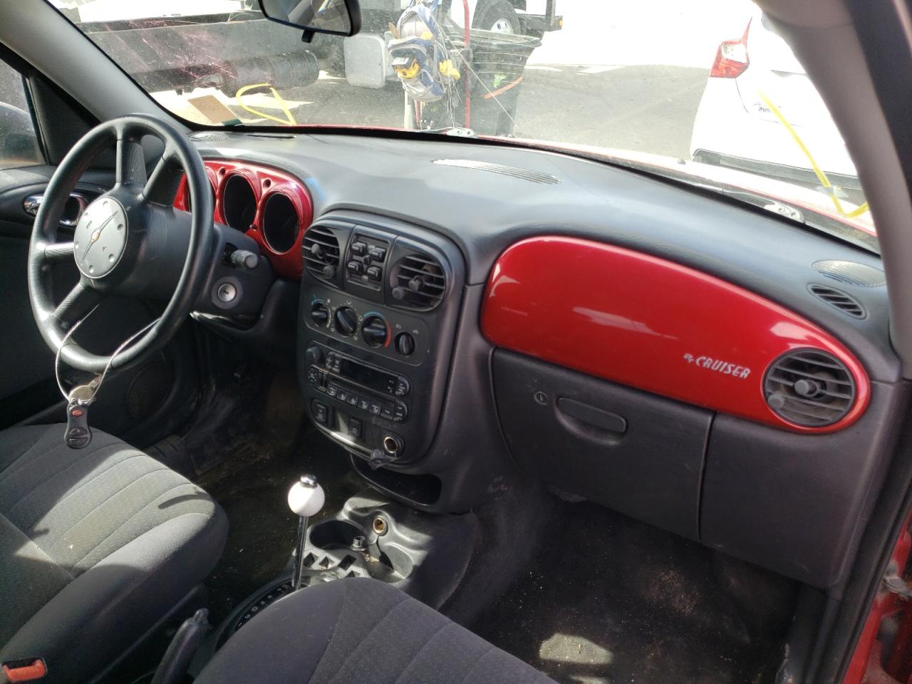 Photo 9 from auction – 2003 CHRYSLER PT CRUISER with VIN 3C4FY58B43T639737
