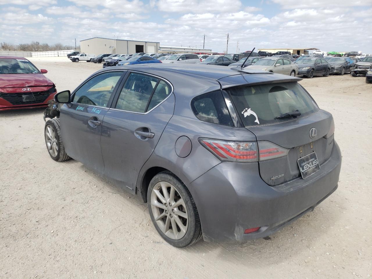 Zdjęcie 3 z aukcji – 2013 LEXUS CT 200 z VIN JTHKD5BHXD2135766