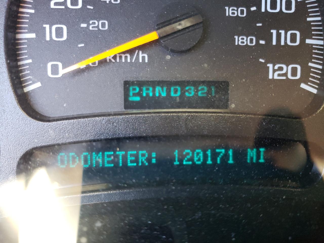 Photo 8 from auction – 2005 GMC NEW SIERRA with VIN 2GTEC13TX51260409