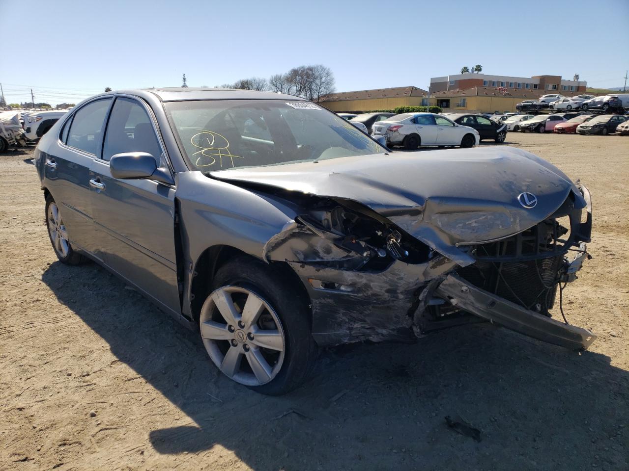LEXUS ES 330 2005 with VIN JTHBA30G555115030 - Photo from auction