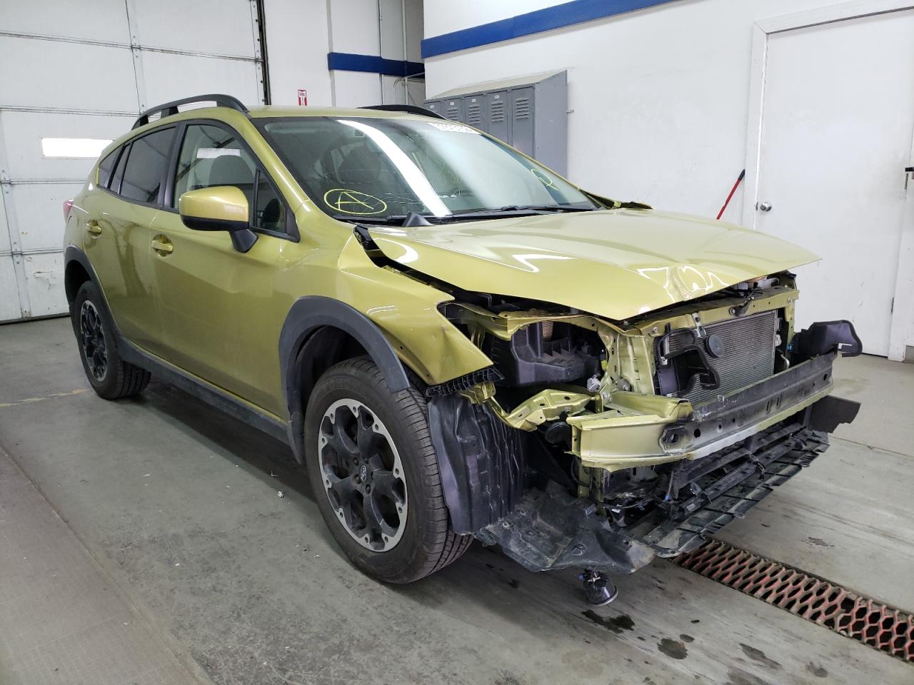 SUBARU CROSSTREK 2021 with VIN JF2GTAPC8MH302897 - Photo from auction