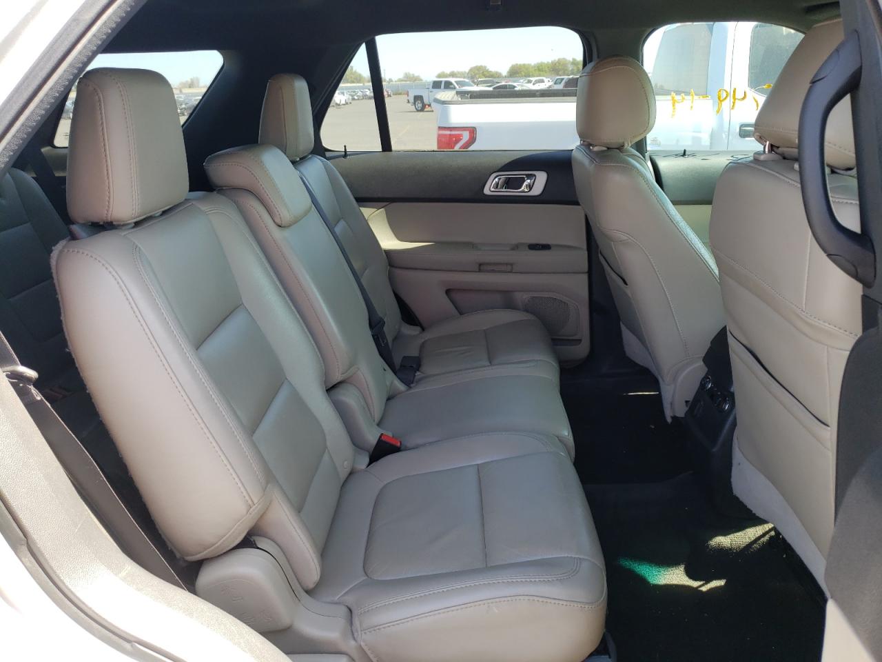 Photo 6 from auction – 2014 FORD EXPLORER X with VIN 1FM5K7D83EGA92661