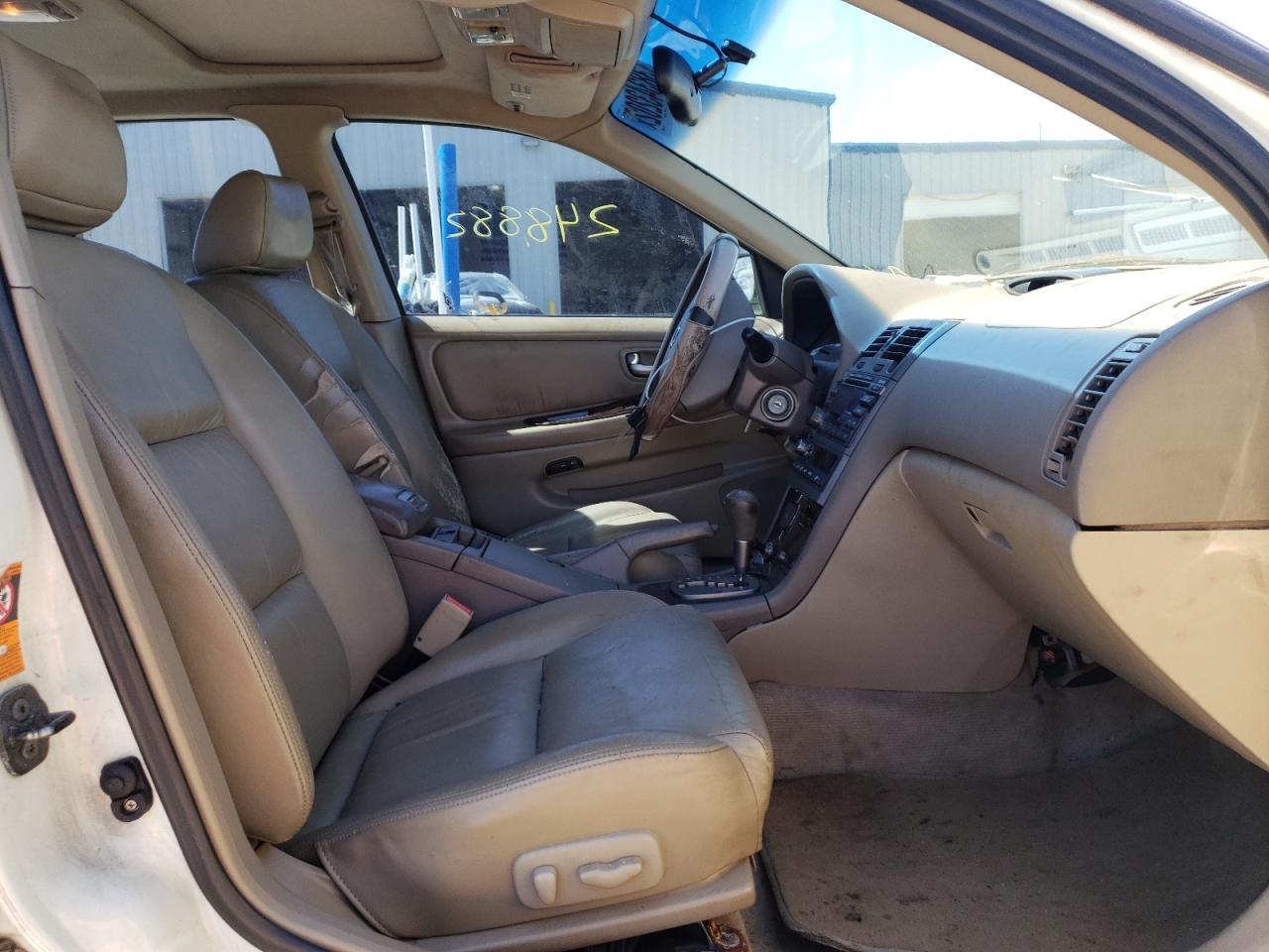 Photo 5 from auction – 2003 NISSAN MAXIMA GLE with VIN JN1DA31A63T420942