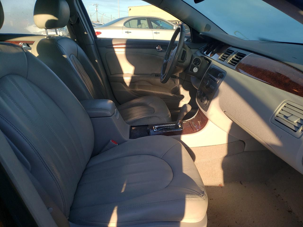 Photo 5 from auction – 2007 BUICK LUCERNE CX with VIN 1G4HD57207U192983