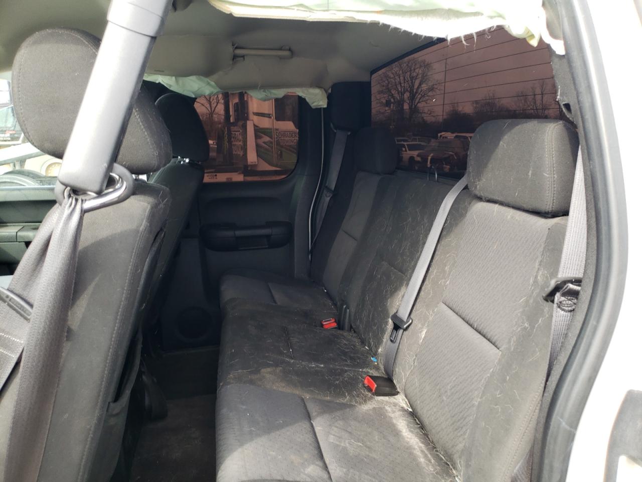 Photo 6 from auction – 2011 CHEVROLET SILVERADO with VIN 1GCRCSE29BZ128255