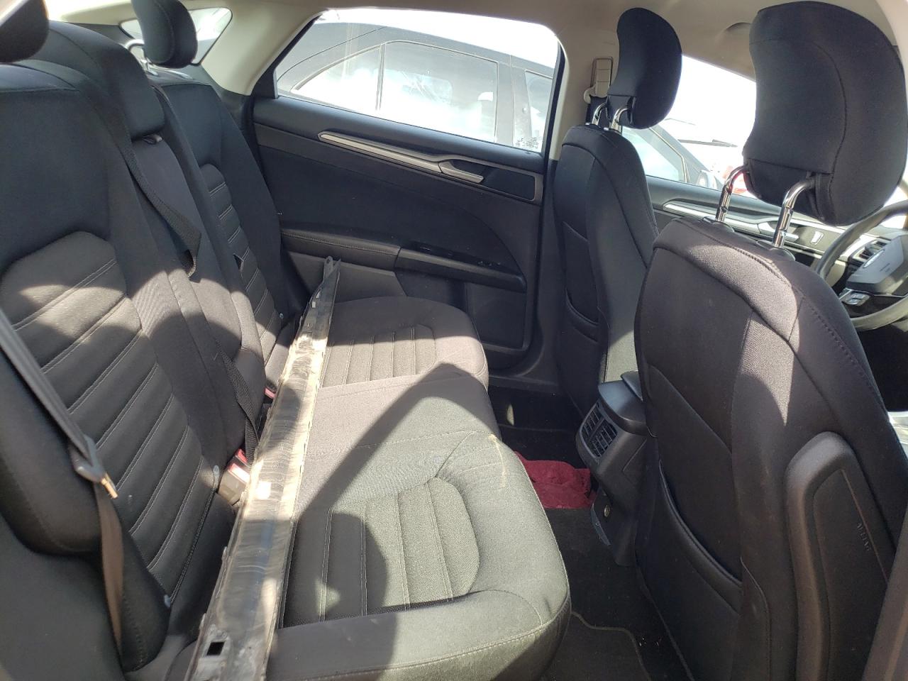 Photo 6 from auction – 2013 FORD FUSION SE with VIN 3FA6P0H72DR229525