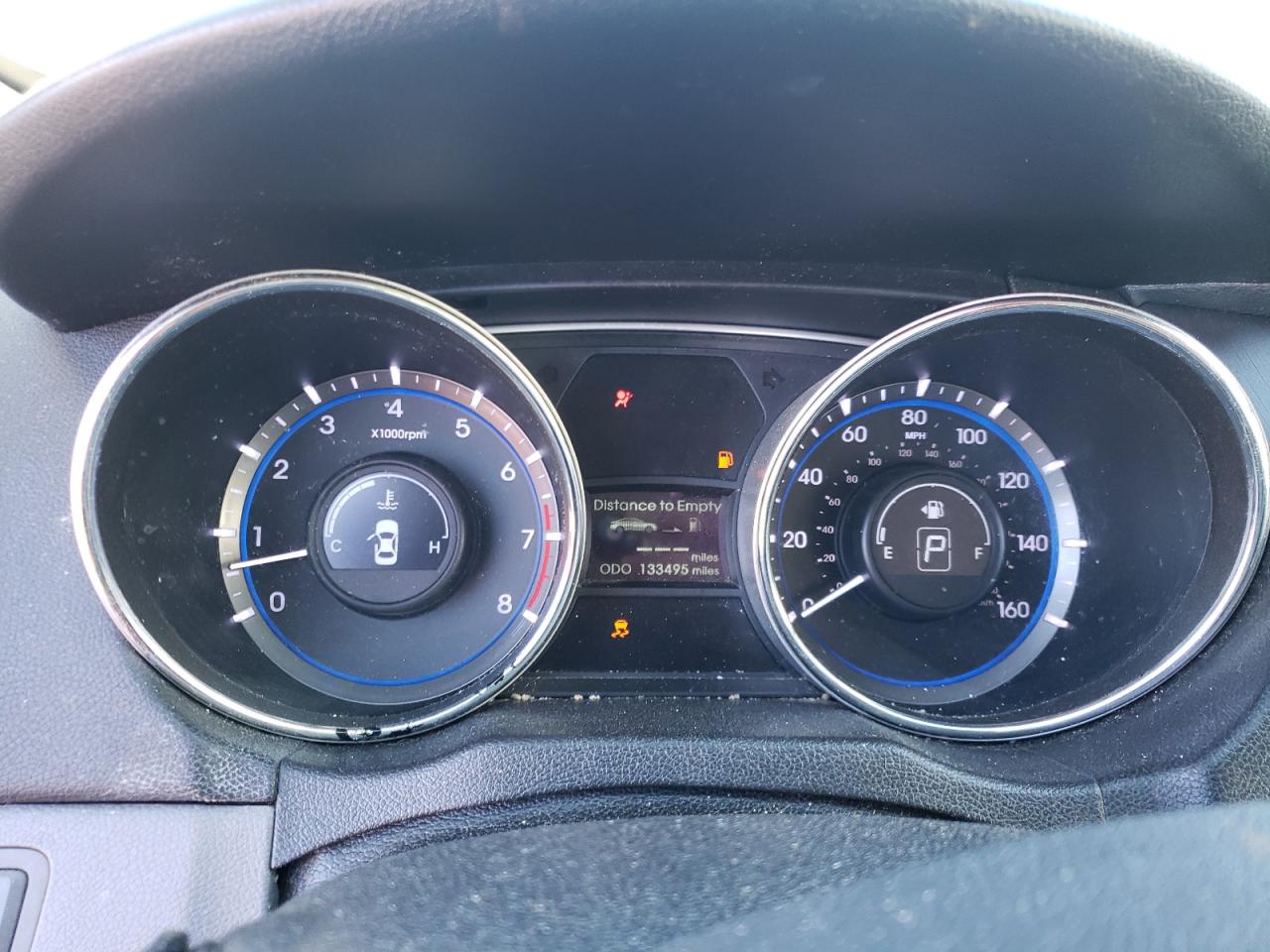 Photo 8 from auction – 2014 HYUNDAI SONATA GLS with VIN 5NPEB4AC4EH875320