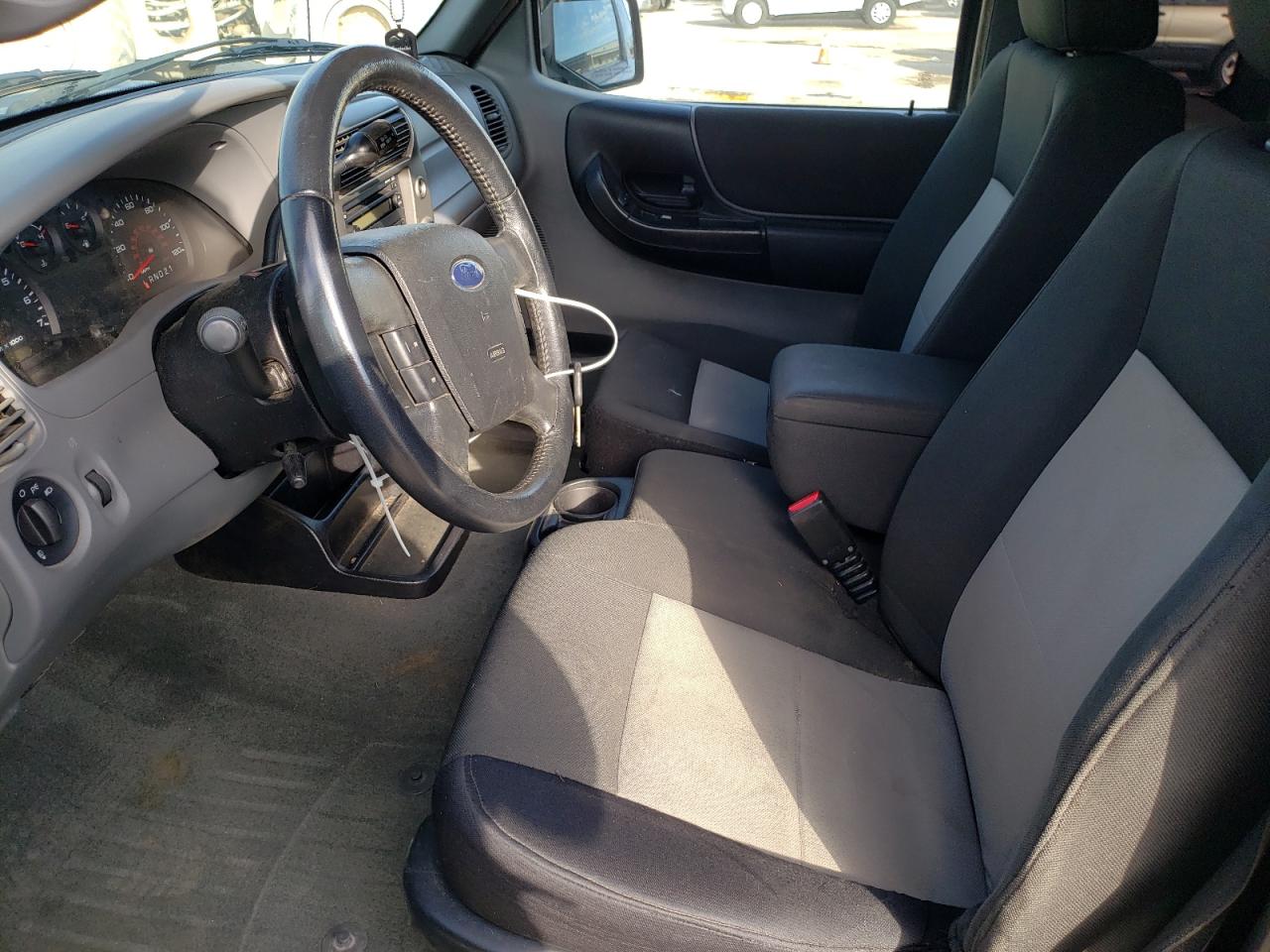 Photo 5 from auction – 2011 FORD RANGER SUP with VIN 1FTKR4EE8BPA90843