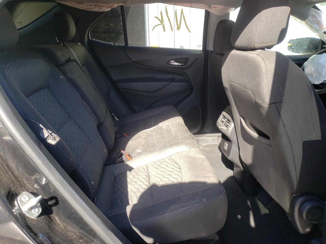 Photo 6 from auction – 2019 CHEVROLET EQUINOX LT with VIN 2GNAXKEVXK6200093