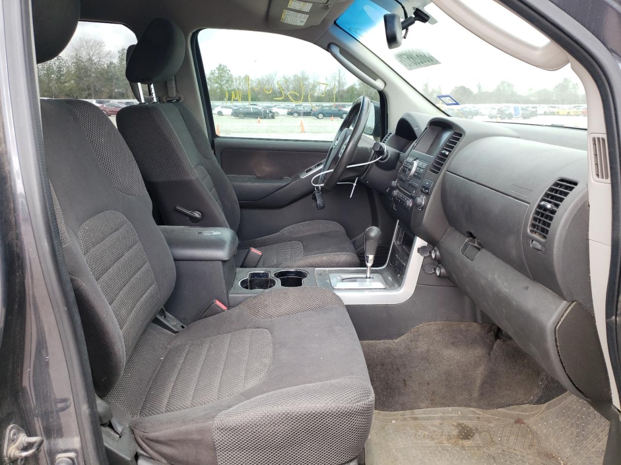 Photo 5 from auction – 2012 NISSAN PATHFINDER with VIN 5N1AR1NNXCC610345