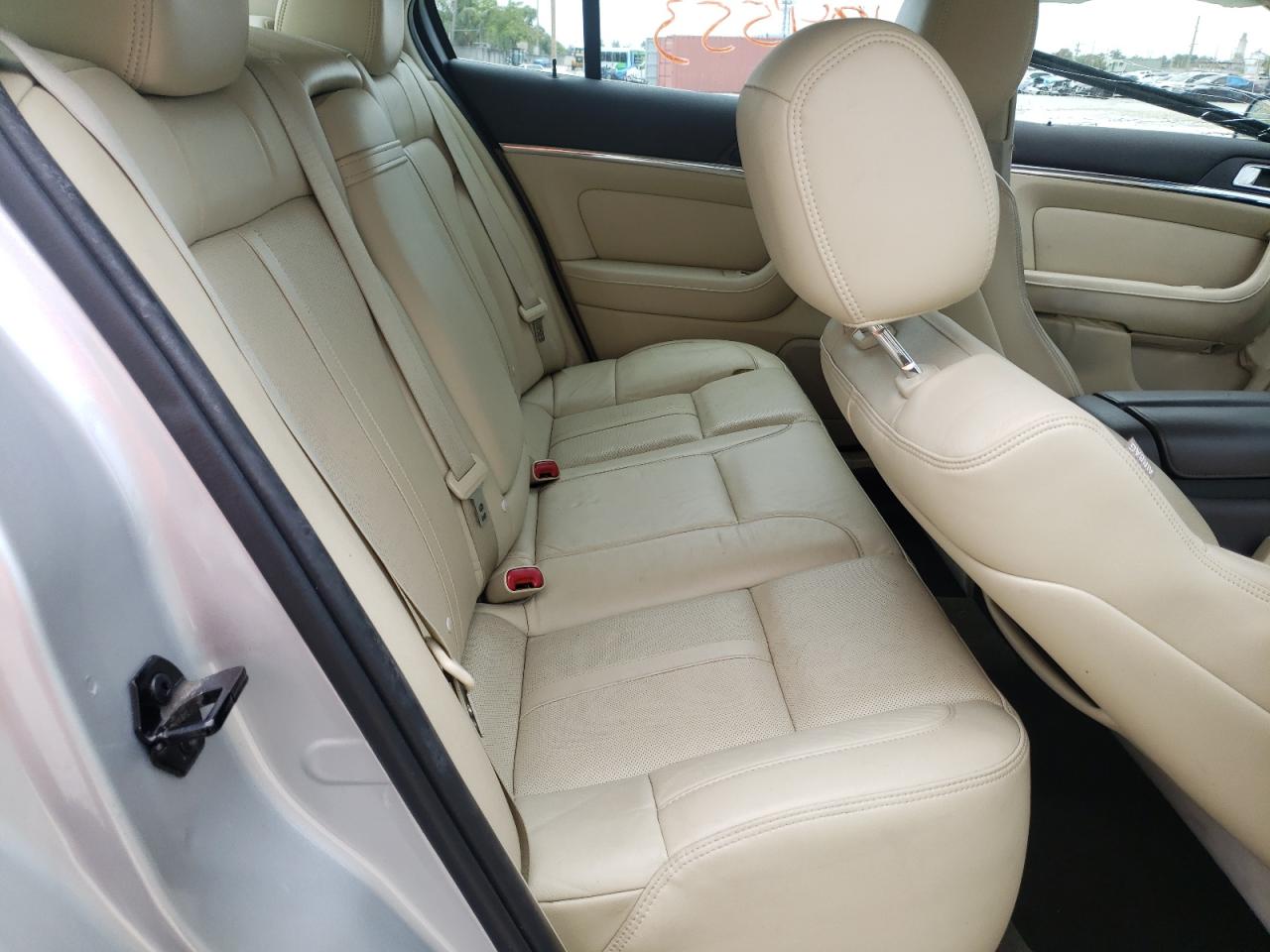 Photo 6 from auction – 2013 LINCOLN MKS with VIN 1LNHL9DK4DG601124
