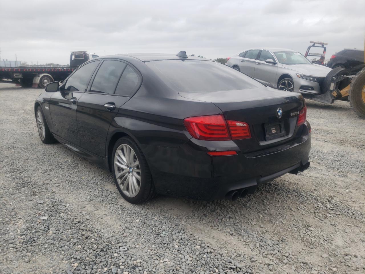 Photo 3 from auction – 2011 BMW 550 I with VIN WBAFR9C54BC757400