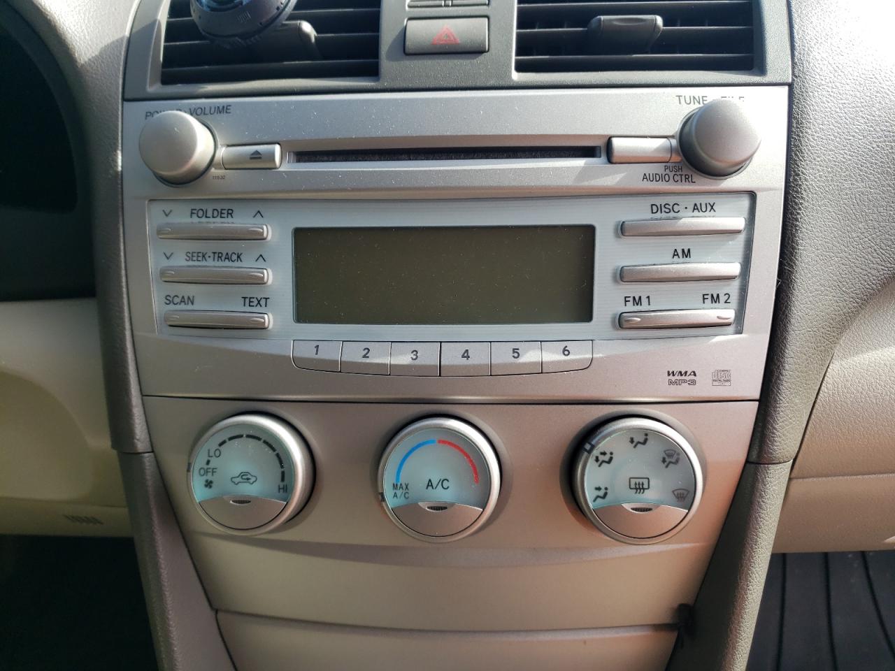 Photo 9 from auction – 2009 TOYOTA CAMRY BASE with VIN 4T1BE46K29U325776