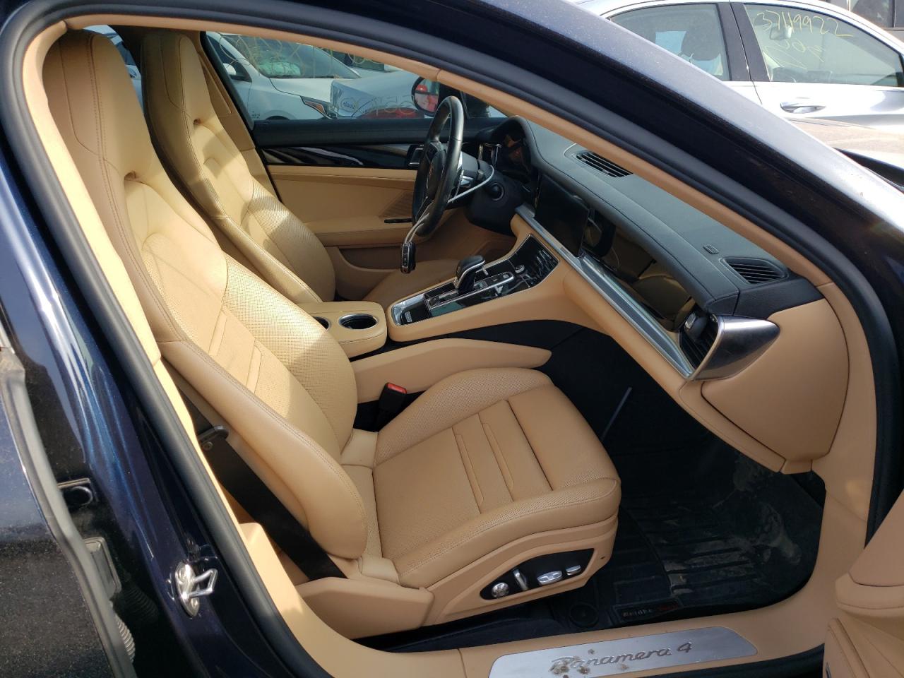Photo 5 from auction – 2018 PORSCHE PANAMERA 4 with VIN WP0AA2A76JL103335