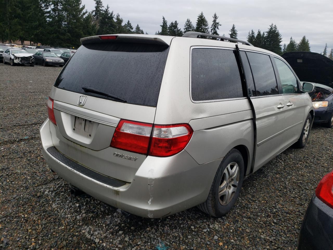 Photo 4 from auction – 2005 HONDA ODYSSEY EX with VIN 5FNRL38435B008769