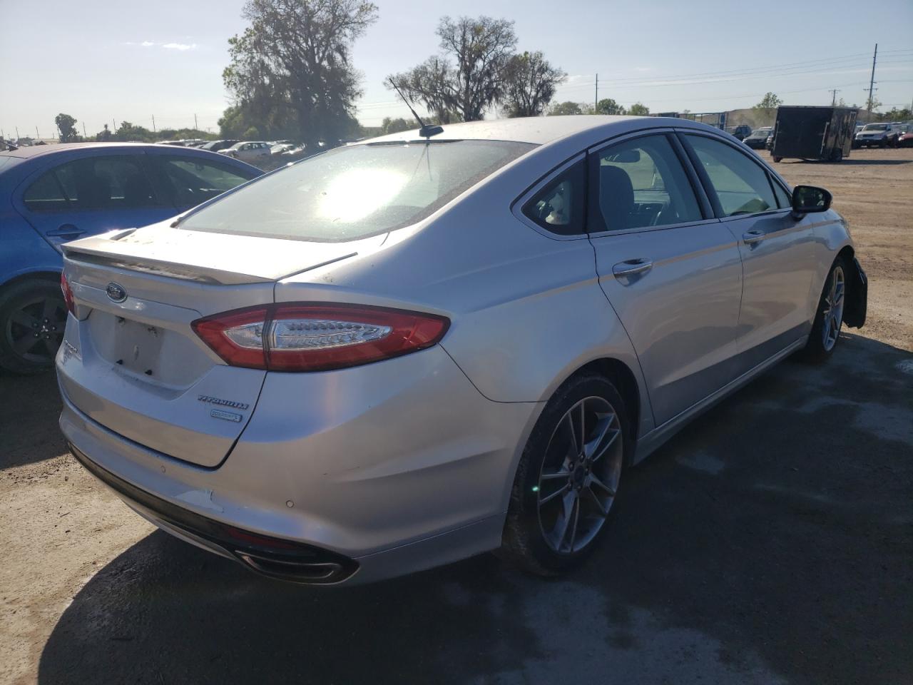 Photo 4 from auction – 2016 FORD FUSION TIT with VIN 3FA6P0K95GR275073