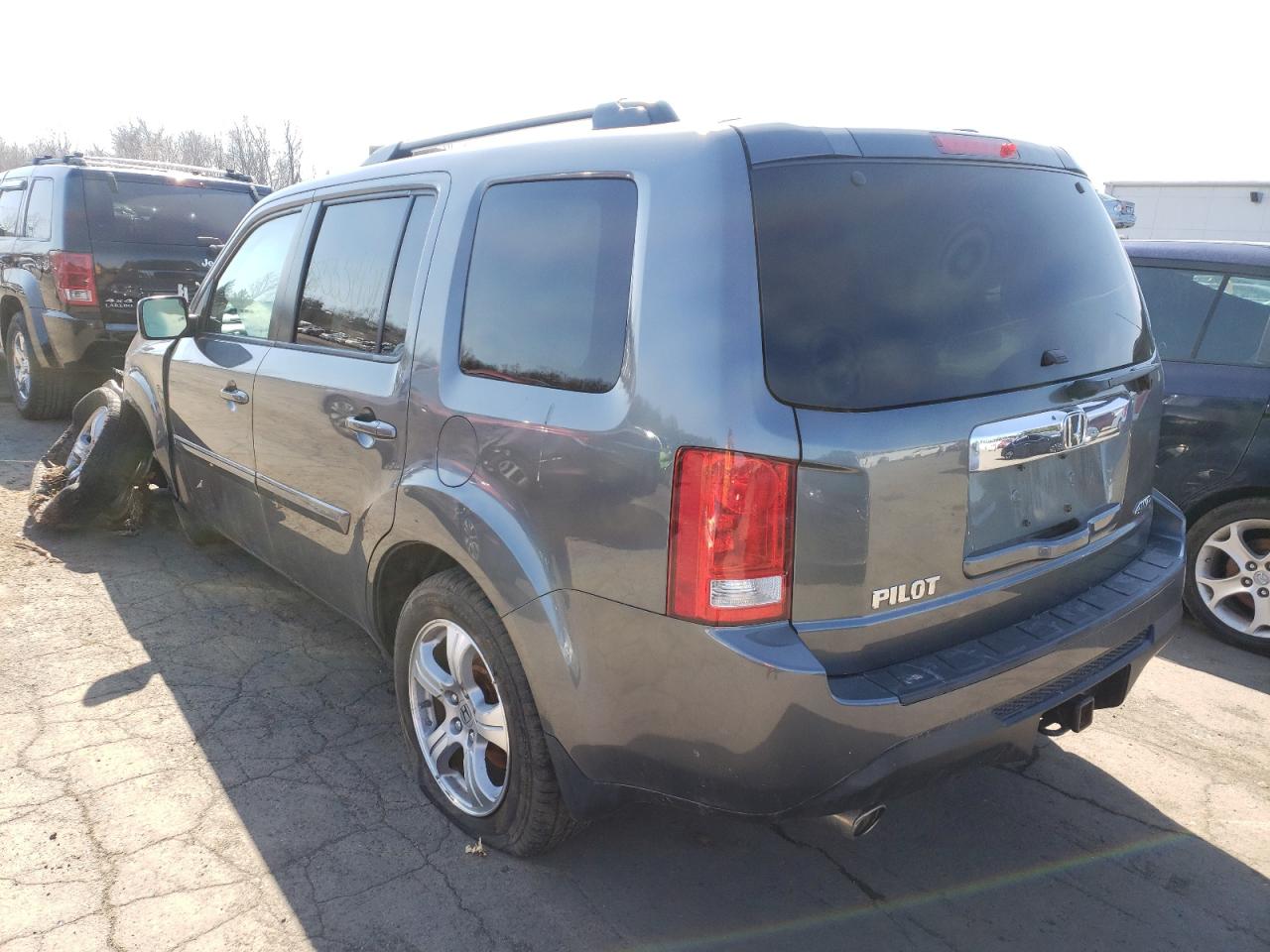 Photo 3 from auction – 2012 HONDA PILOT EXL with VIN 5FNYF4H59CB002120