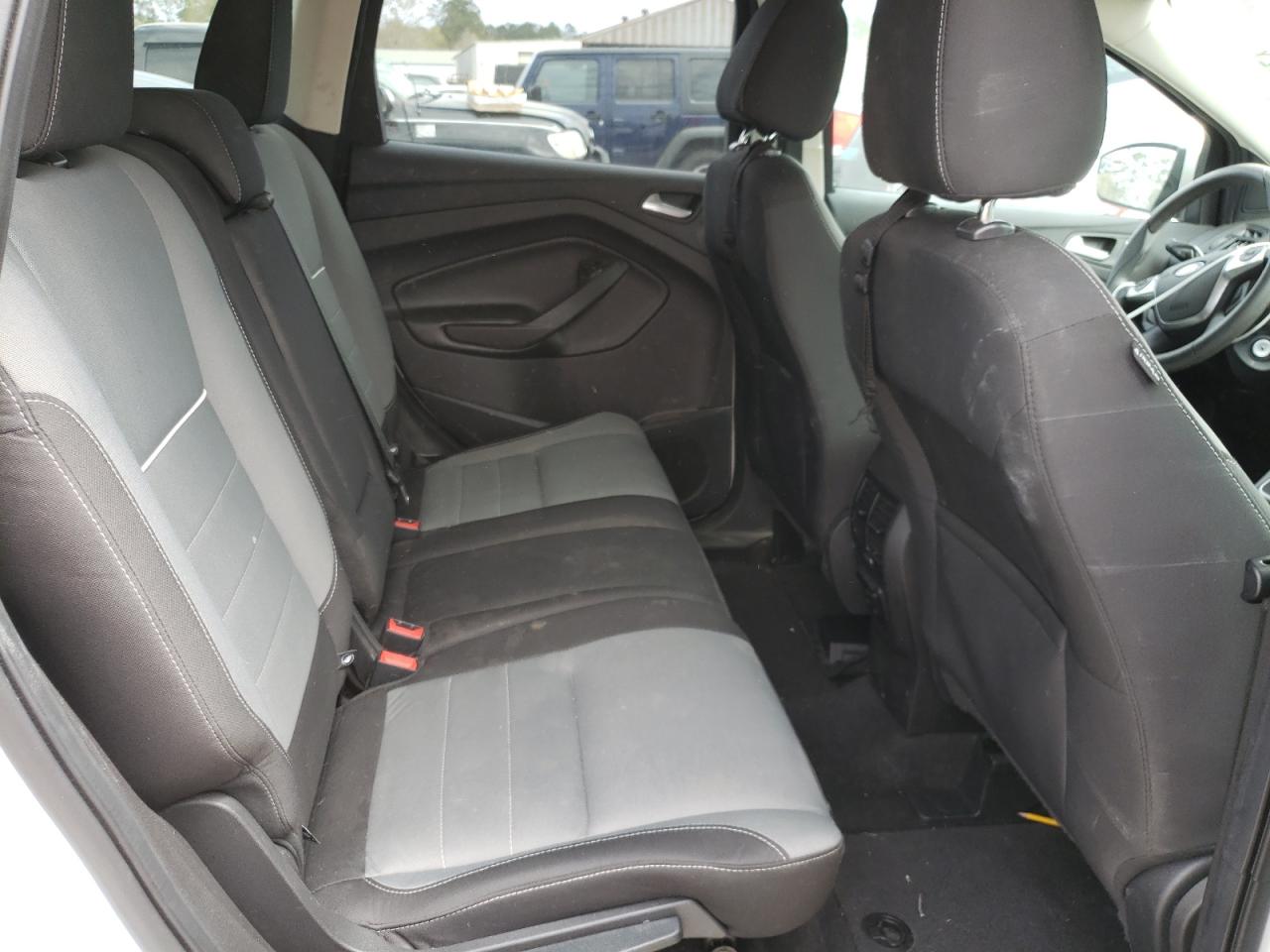 Photo 6 from auction – 2014 FORD ESCAPE SE with VIN 1FMCU0GX7EUB22774