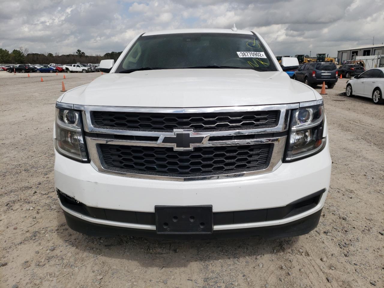 Photo 9 from auction – 2017 CHEVROLET TAHOE C150 with VIN 1GNSCBKC4HR154180